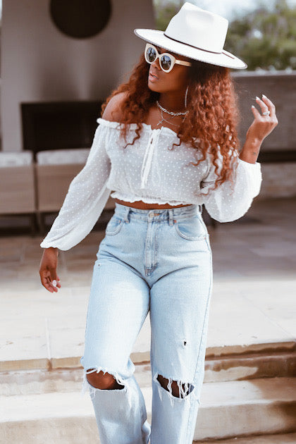 Shoulder Lean Crop Top